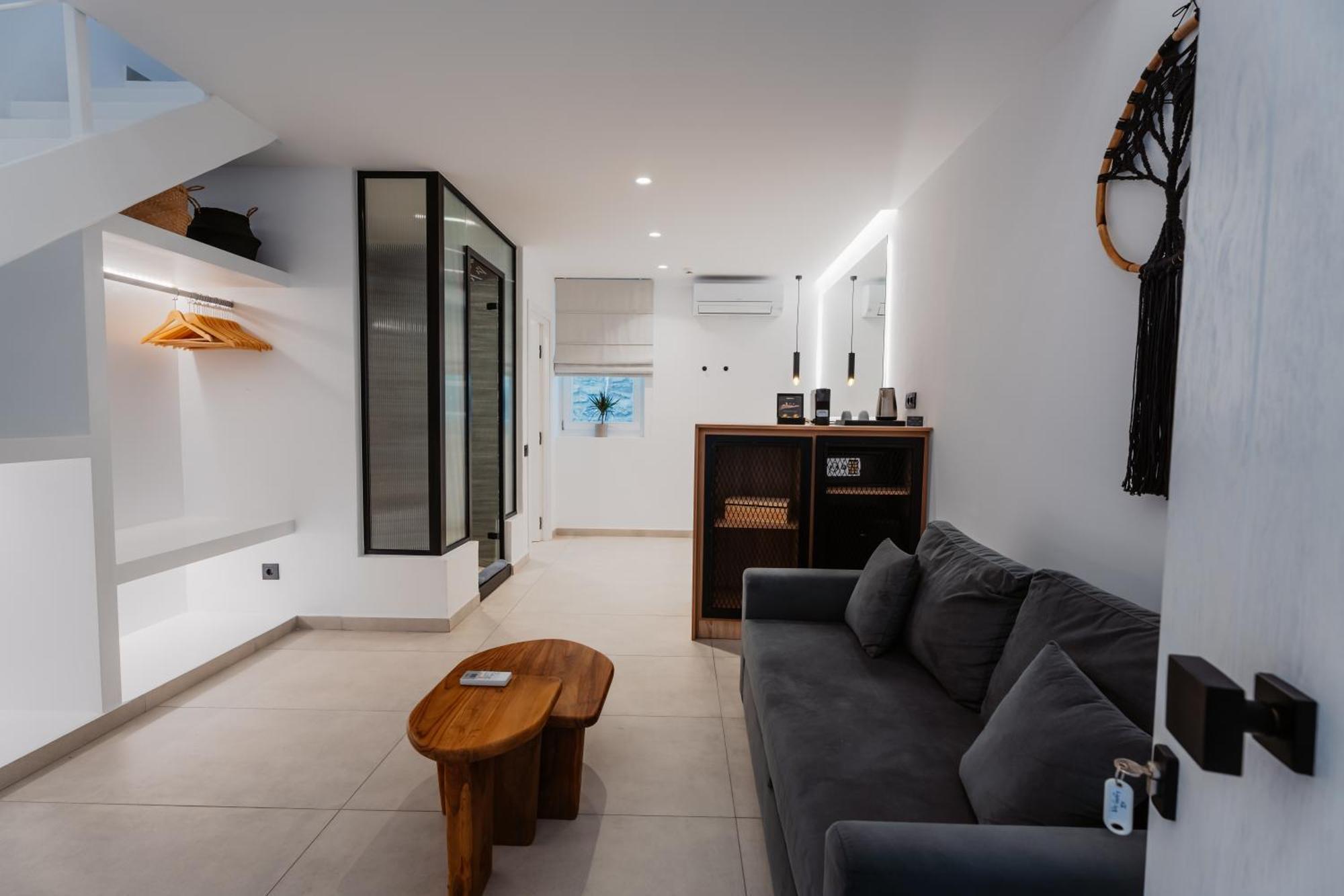 Oliving Mykonos Luxury Suites Klouvas Buitenkant foto