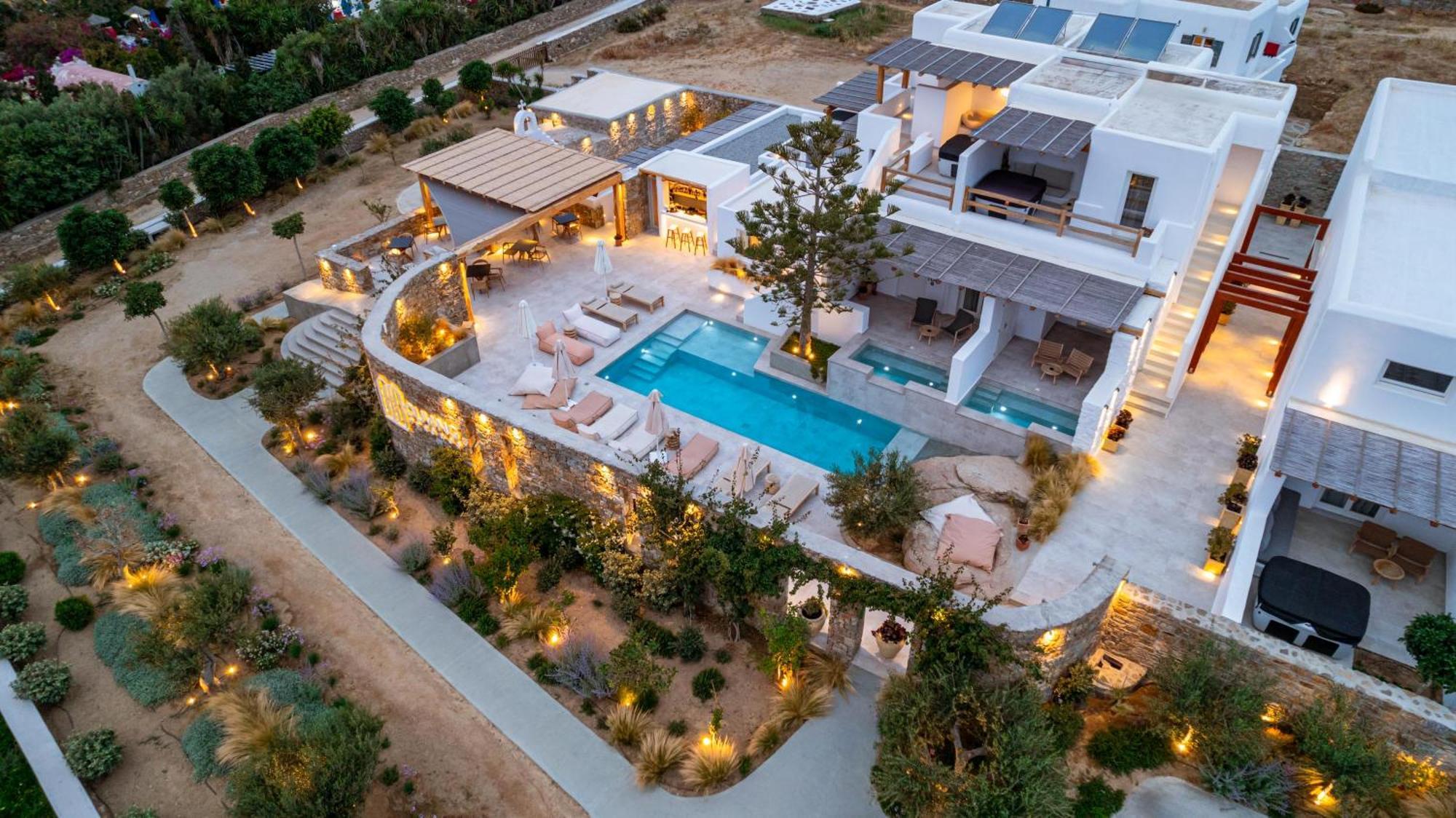 Oliving Mykonos Luxury Suites Klouvas Buitenkant foto