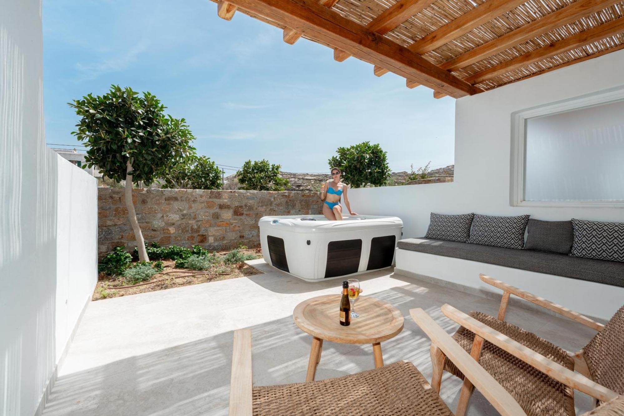 Oliving Mykonos Luxury Suites Klouvas Buitenkant foto